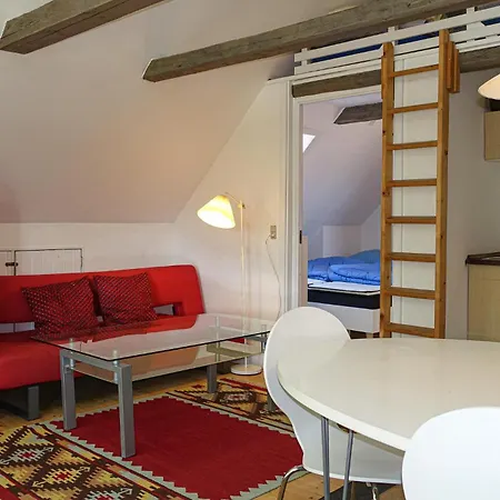 1 Bedroom Stunning Apartment In Svaneke Svaneke